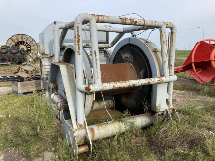 40 ton Bröhl TGW electric tugger winch