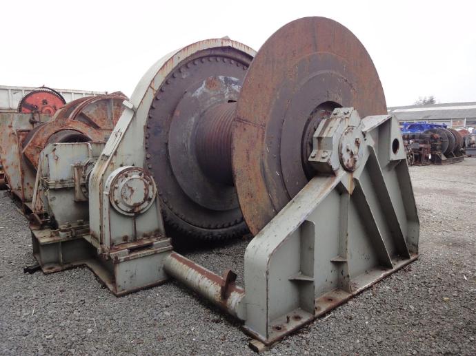 60 ton O&K electric winch
