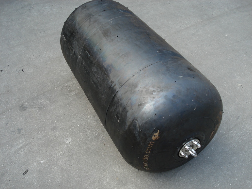 Pneumatic Rubber Fender 500 x 1000