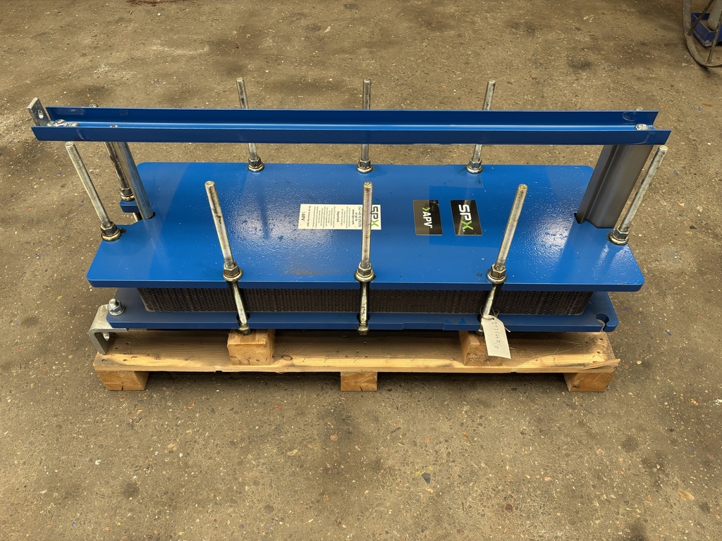 [27616] Plate Heat Exchanger (LT Cooler) - SPX Flow - 0034-MGS-10E/1