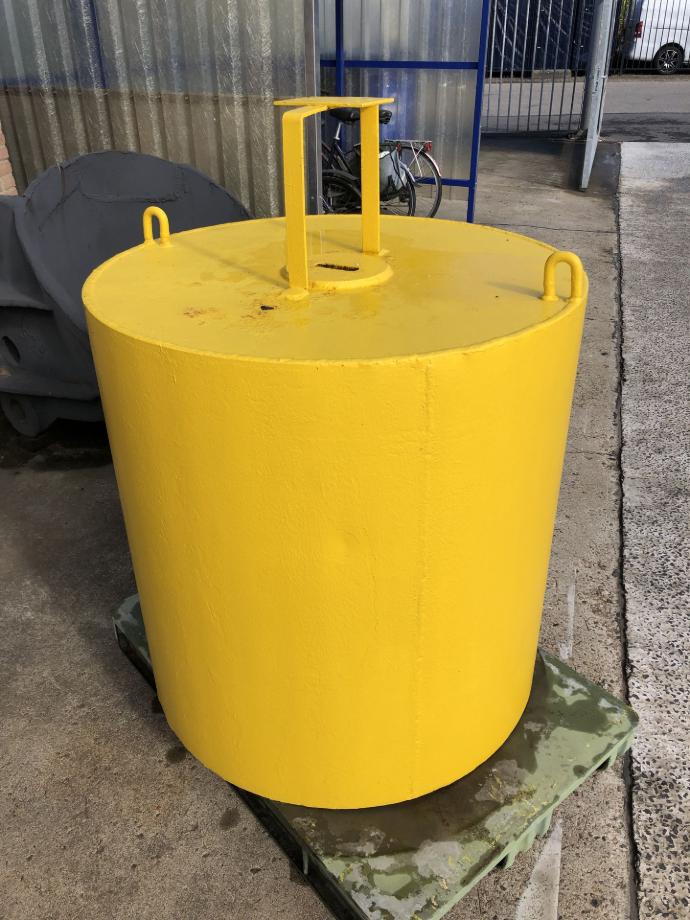 12 pcs. steel marker buoys 970 x 1000 