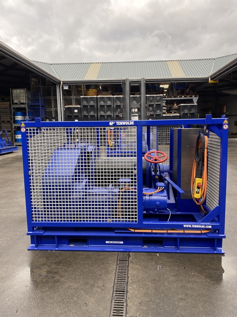 [5809] 10 ton Herman Sürken electric mooring winch